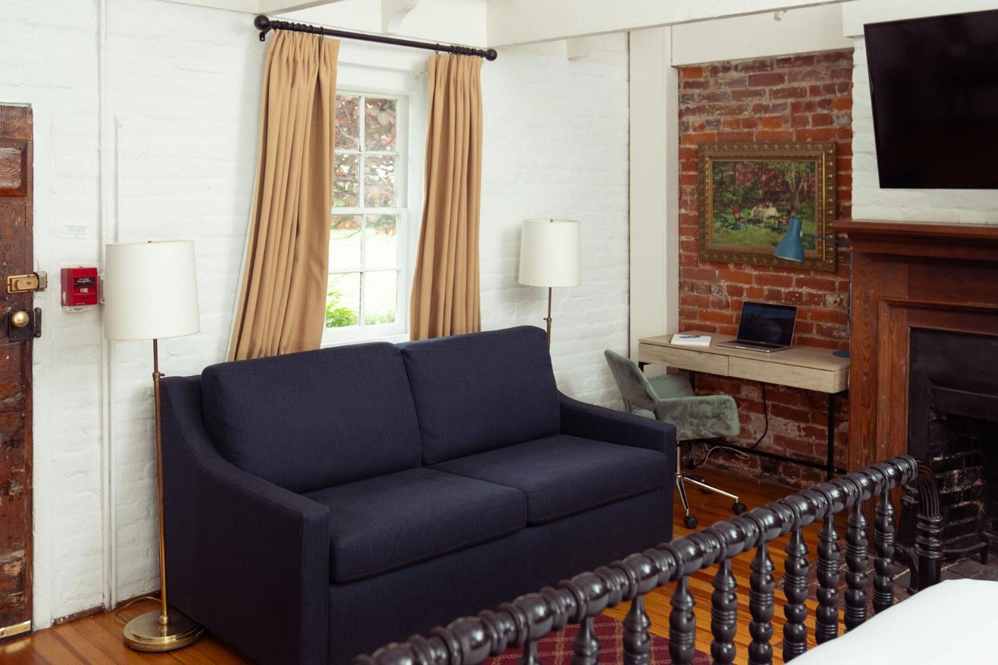The Clifton Hotell Charlottesville Eksteriør bilde
