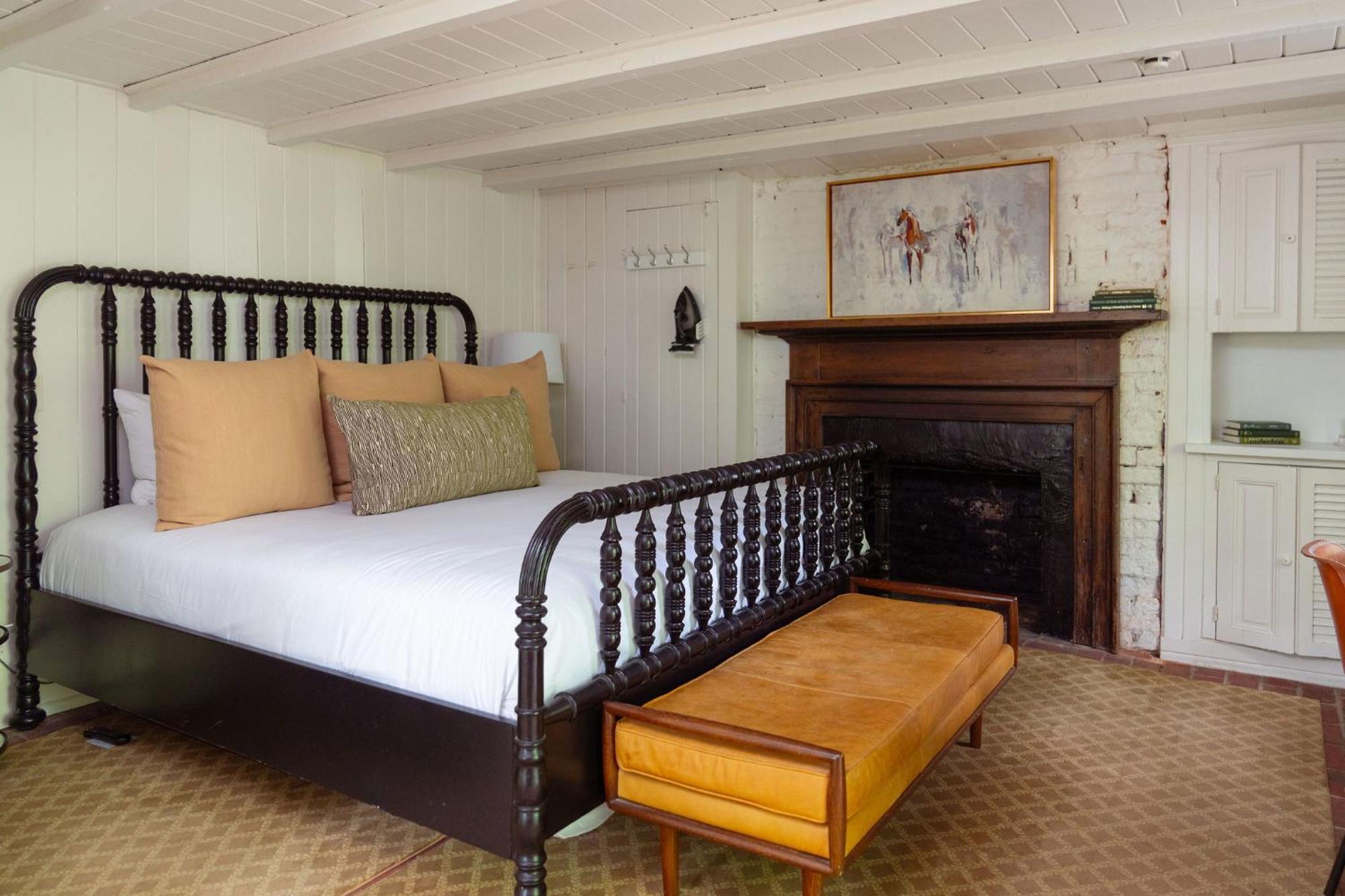 The Clifton Hotell Charlottesville Eksteriør bilde