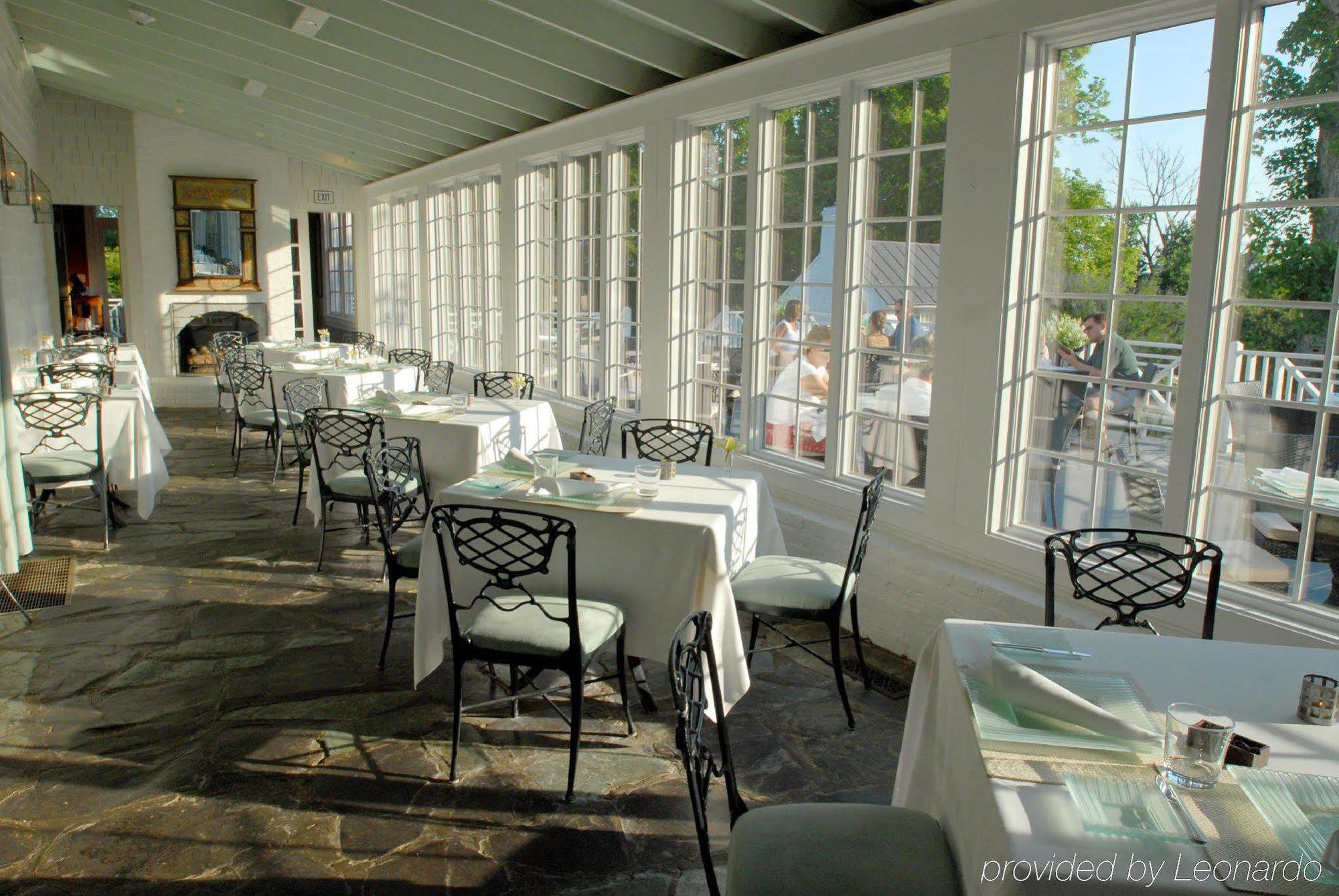 The Clifton Hotell Charlottesville Restaurant bilde